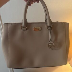 Elegant Beige Handbag